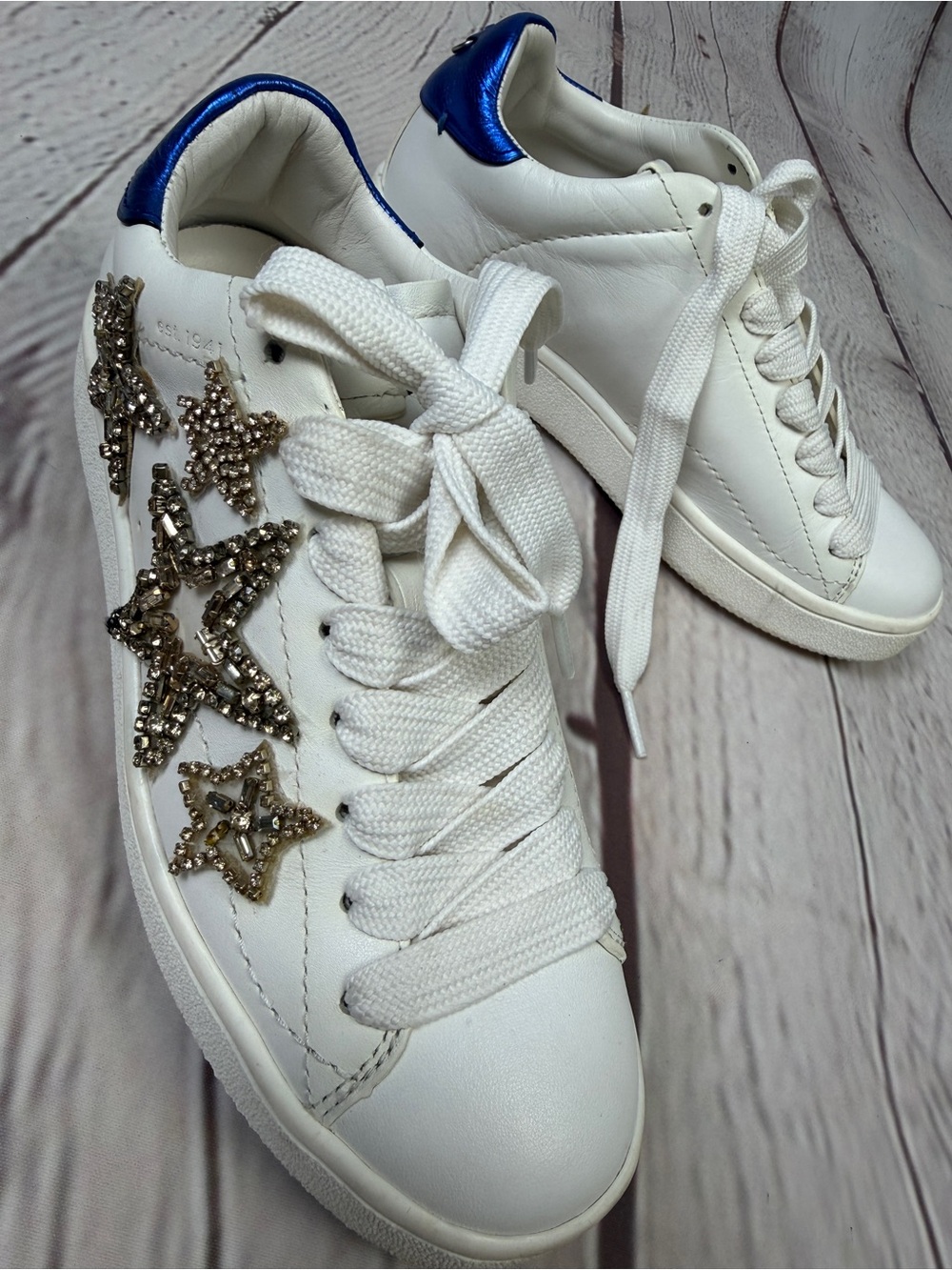 COACH white sneakers with embellished gold stars, size 6 - Picture 10 of 12